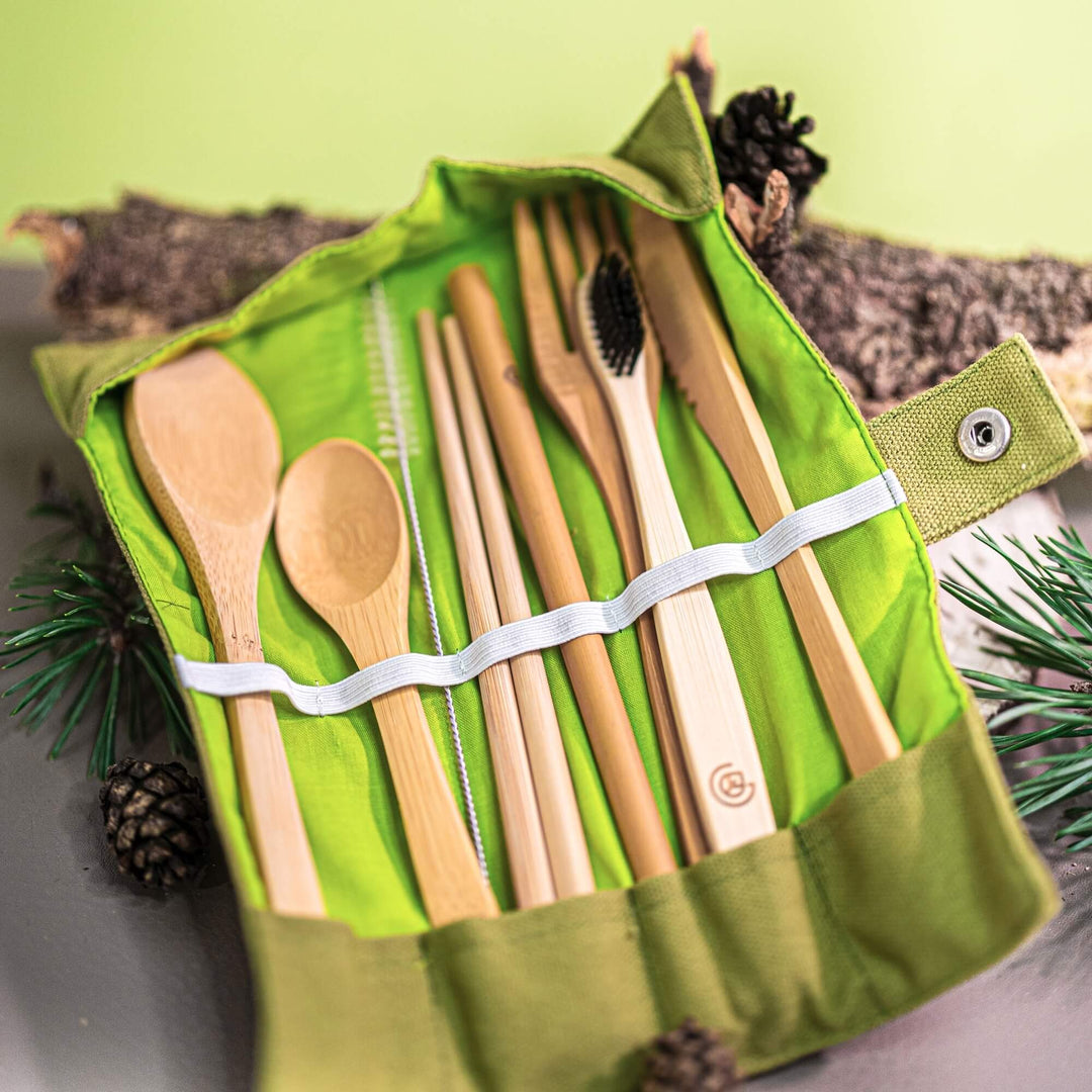 Green bamboo utensils set